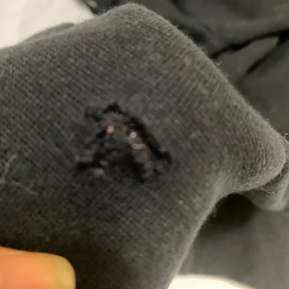 The North Face Women's Black Hoodie - Picture 7 of 7